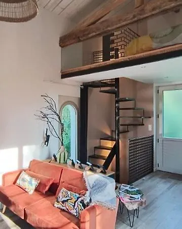 Апартаменты Maison Du Pont Canal Ажен